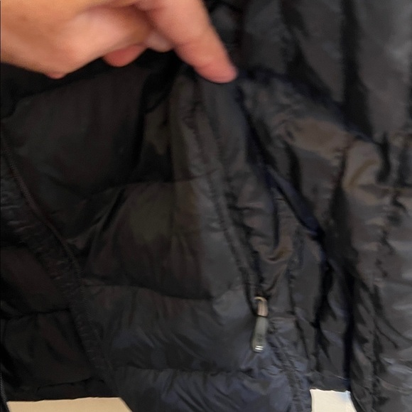 32 Degrees Women's Quilted Black Vest - Picture 5 of 6